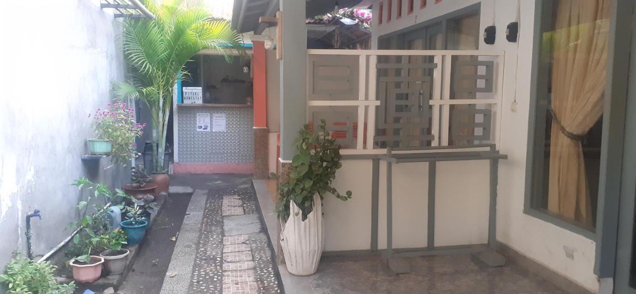 Pitara Homestay Gili Trawangan Exterior foto